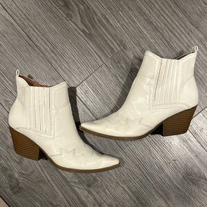 Indigo White Ankle Boots with Brown Heel